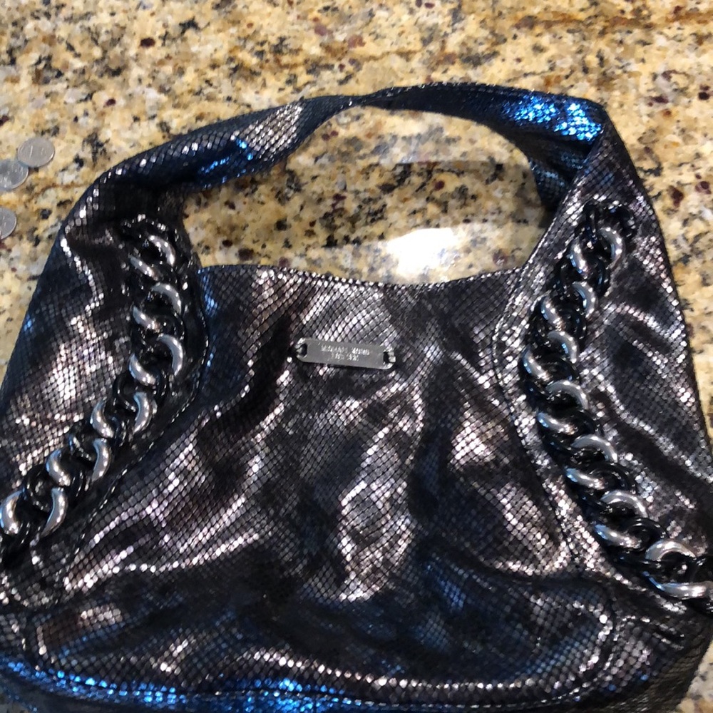 Michael Kors shoulder purse with accent chain - Picture 7 of 7